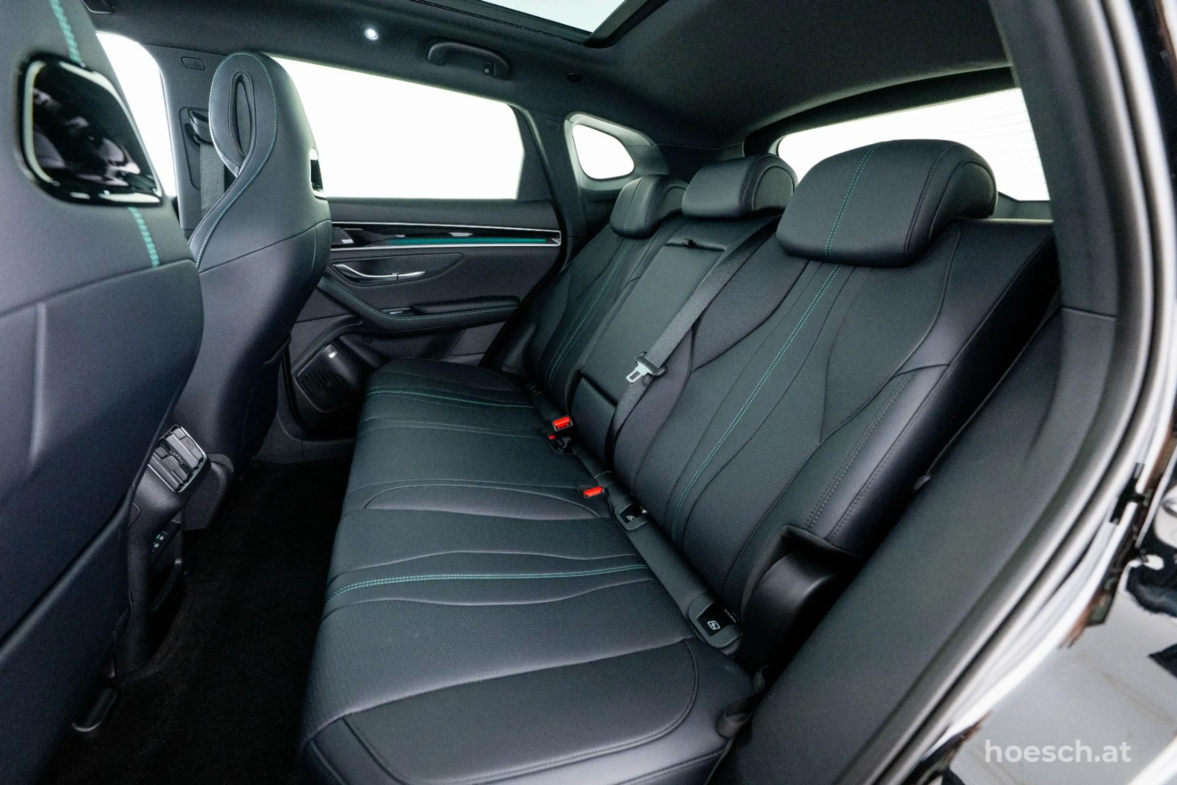 BYD Seal U DM-i BOOST HEAD-UP PANO LEDER NEUWAGEN — photo 7