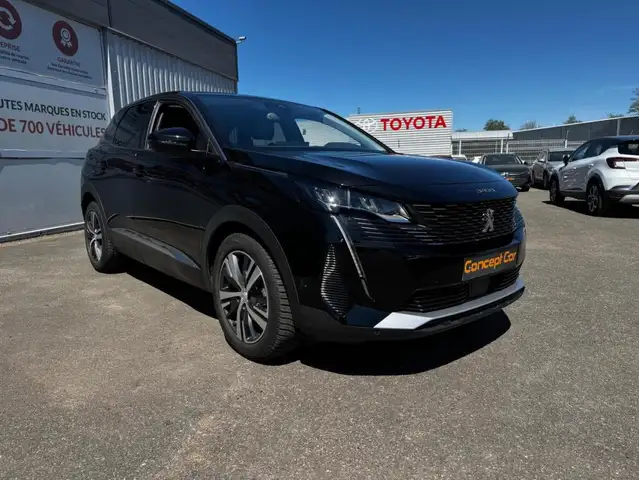 Peugeot 3008 view 2