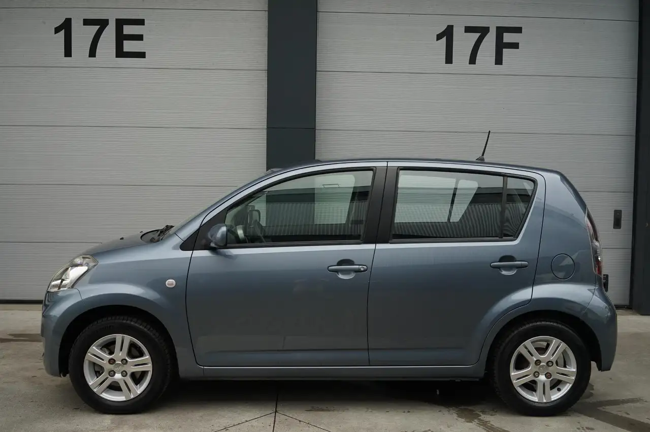 Daihatsu Sirion