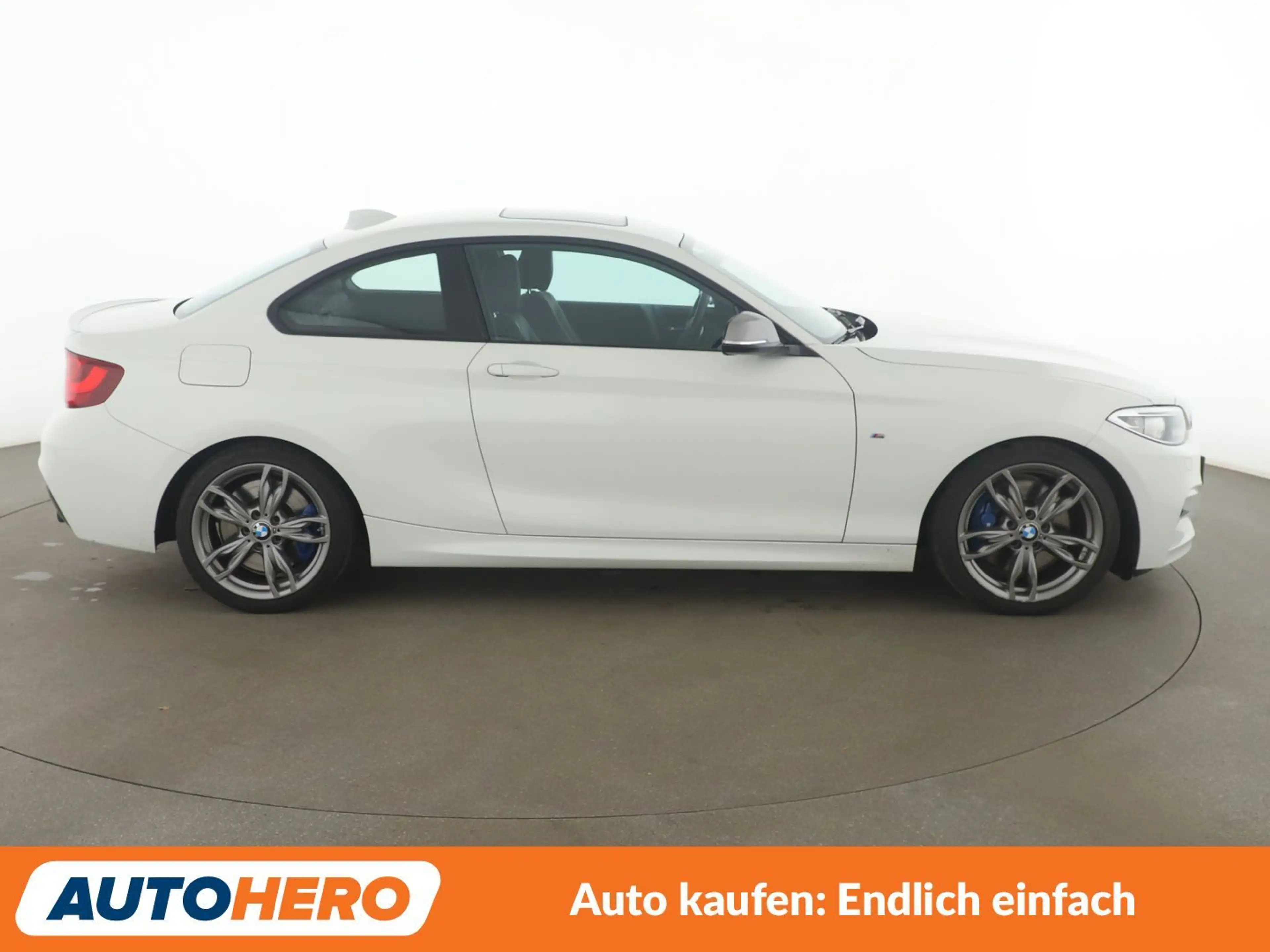 BMW M2 M235i Aut.*NAVI*TEMPO*XENON*CAM*SHZ*PDC* — photo 7