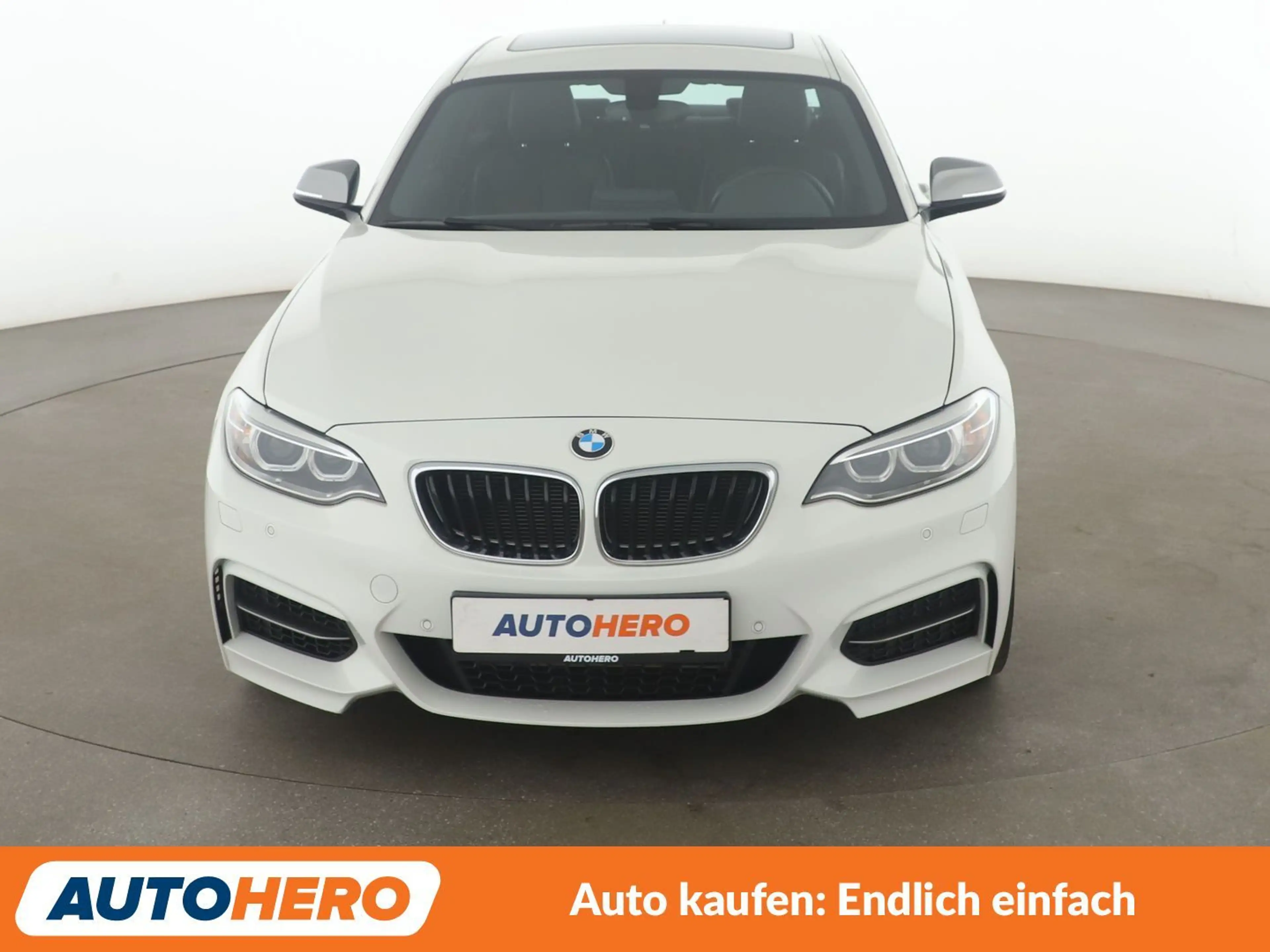 BMW M2 M235i Aut.*NAVI*TEMPO*XENON*CAM*SHZ*PDC* — photo 9