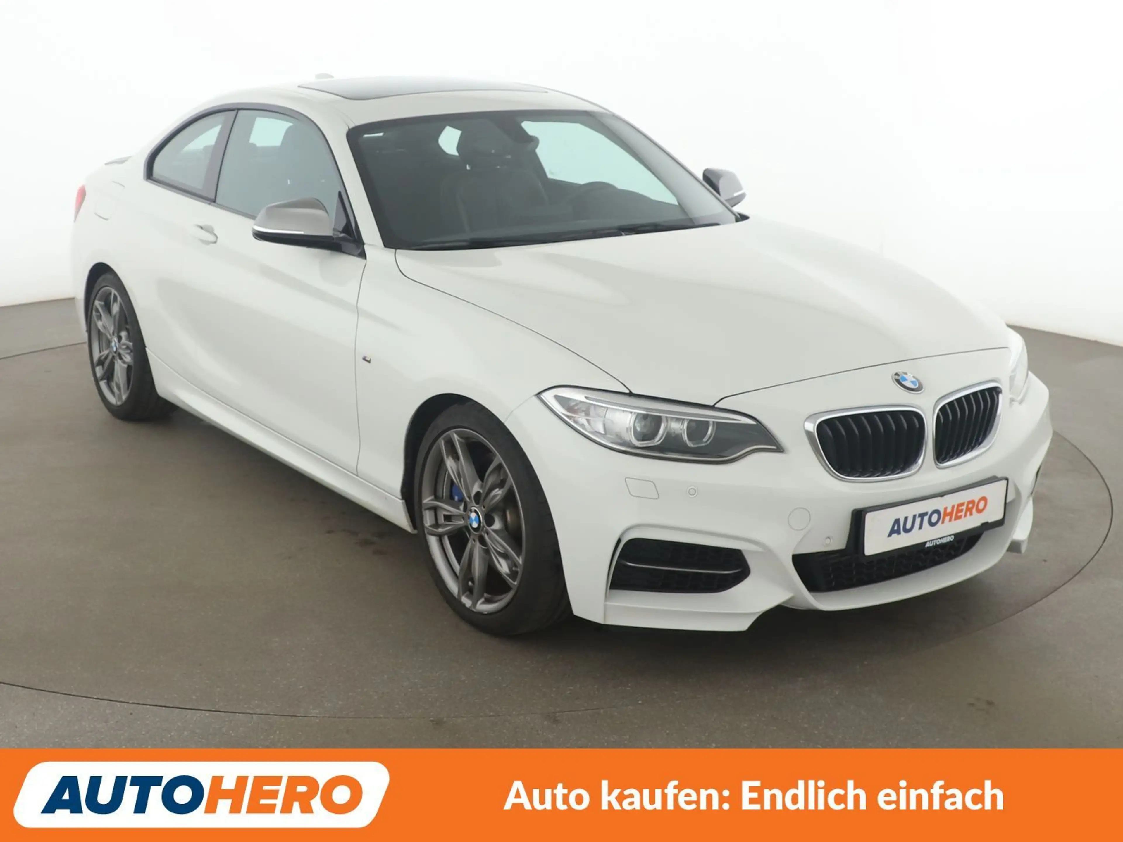 BMW M2 M235i Aut.*NAVI*TEMPO*XENON*CAM*SHZ*PDC* — photo 8