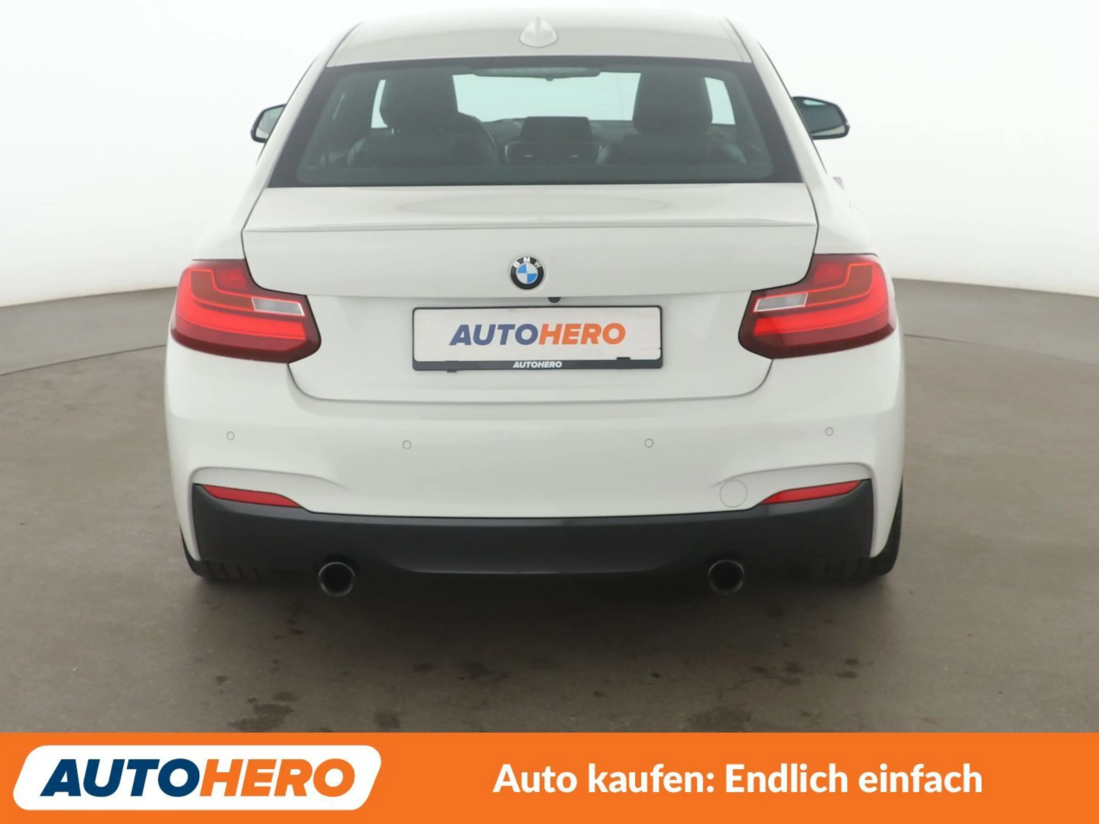 BMW M2 M235i Aut.*NAVI*TEMPO*XENON*CAM*SHZ*PDC* — photo 5