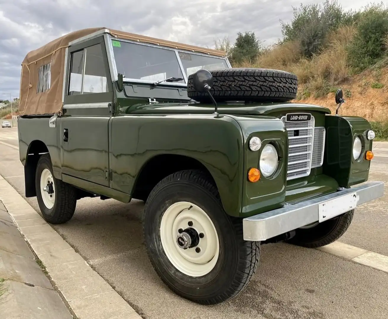 Land Rover Series SERIES 2A SOFTOP PETROL Verde - 2