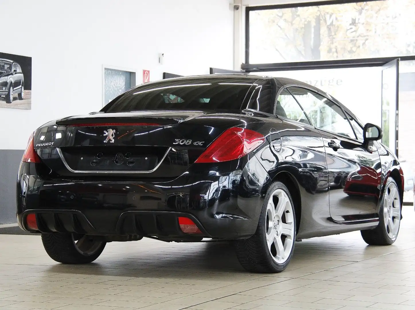 Peugeot 308 CC 1.6 AUT. PLATiNUM *NAVi*LEDER*AiRWAVE*18 Schwarz - 2
