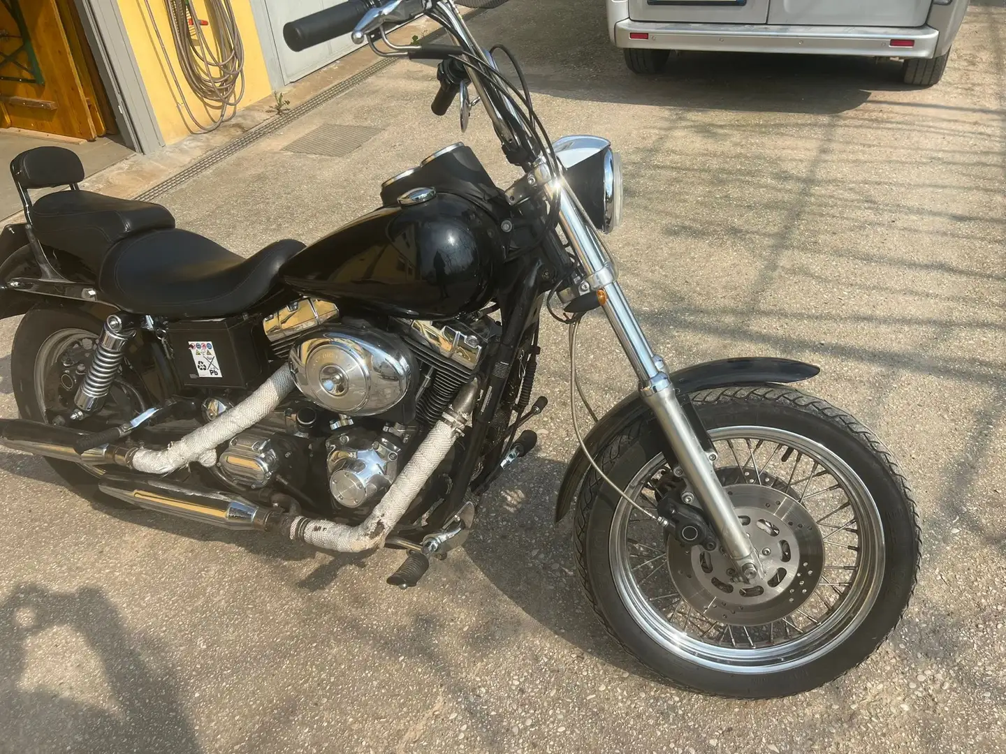 Harley-Davidson Dyna Glide Negro - 2