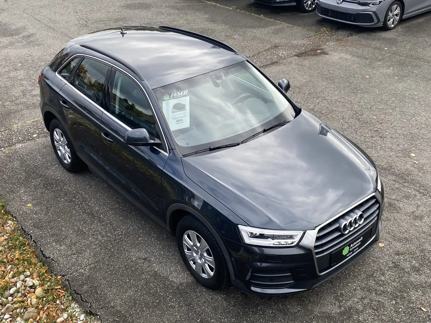 Audi Q3 1.4 TFSI S tr. LED NAV SHZ PDC eKLAP Grau - 1