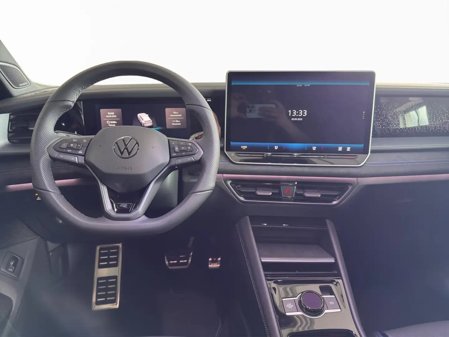 Volkswagen Tayron R-LINE Schwarz - 2