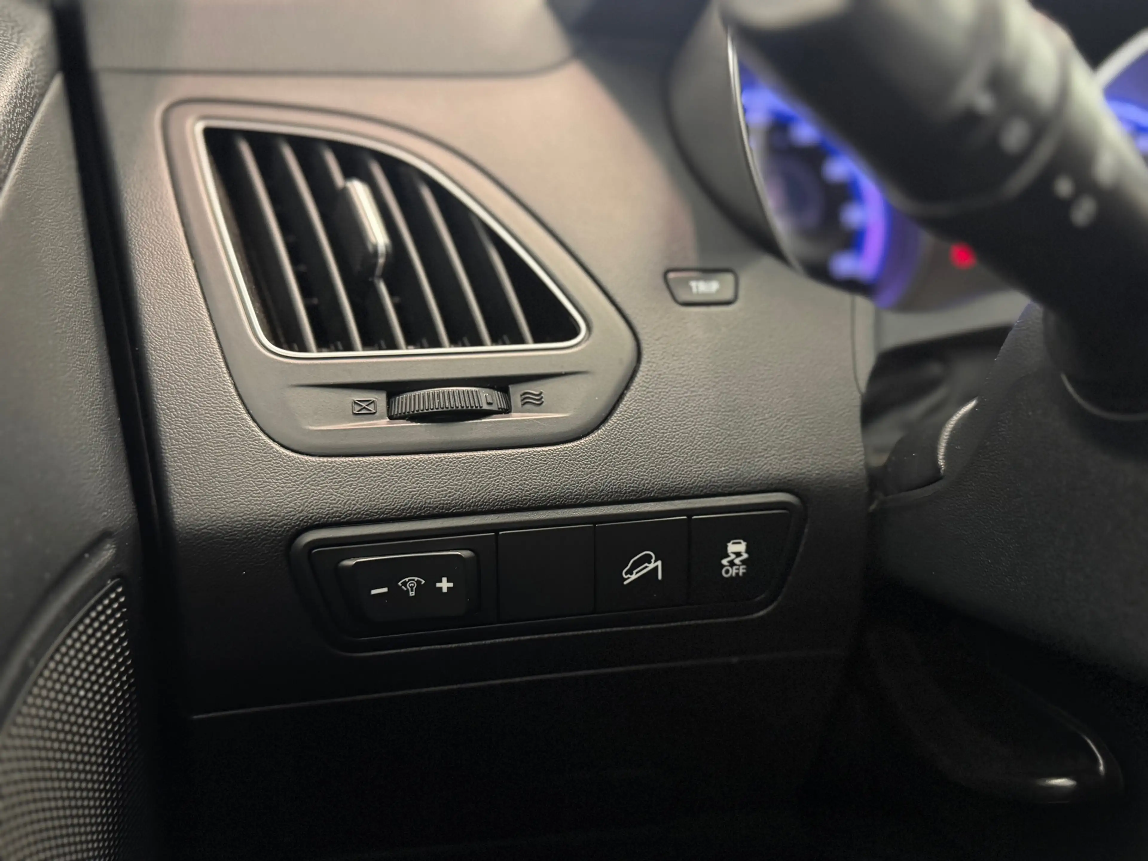 Hyundai iX35 2.0i i-Catcher Lerenbekleding Camera Navi APK 5-20 — photo 9