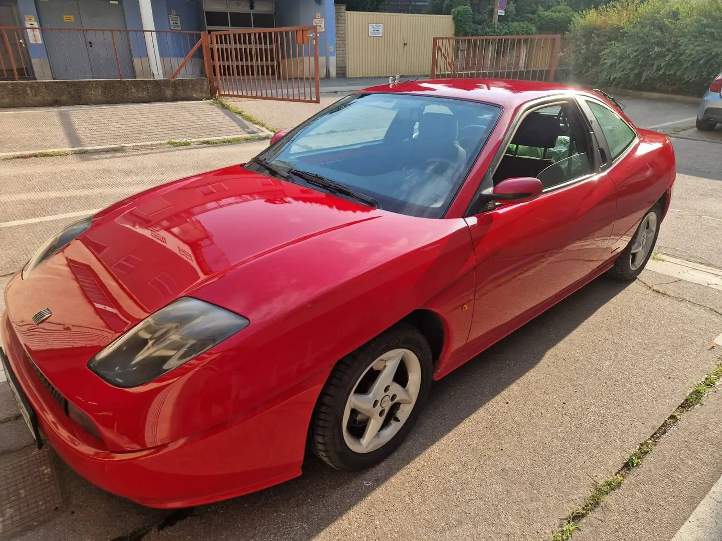 Fiat Coupe Coupé 1,8 16V mit Klima 1.BESITZ !!! Rot - 1