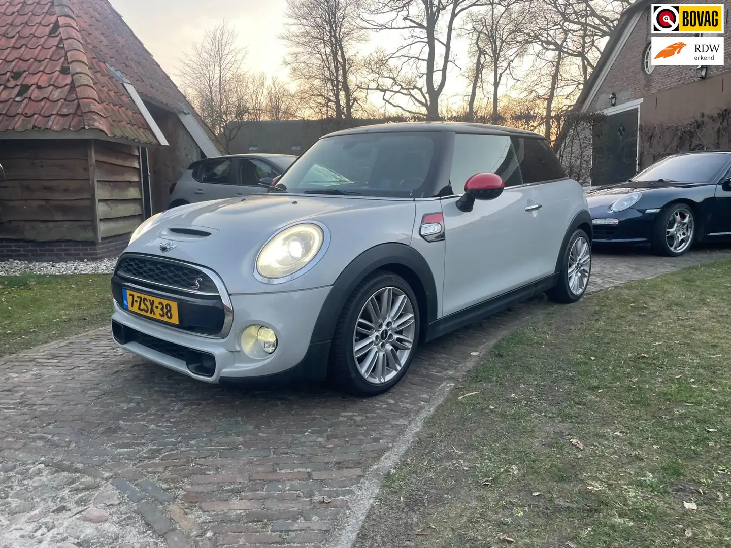 MINI Cooper S Mini 2.0 Chili-Led-Navi-Leer-HUD- Wit - 1