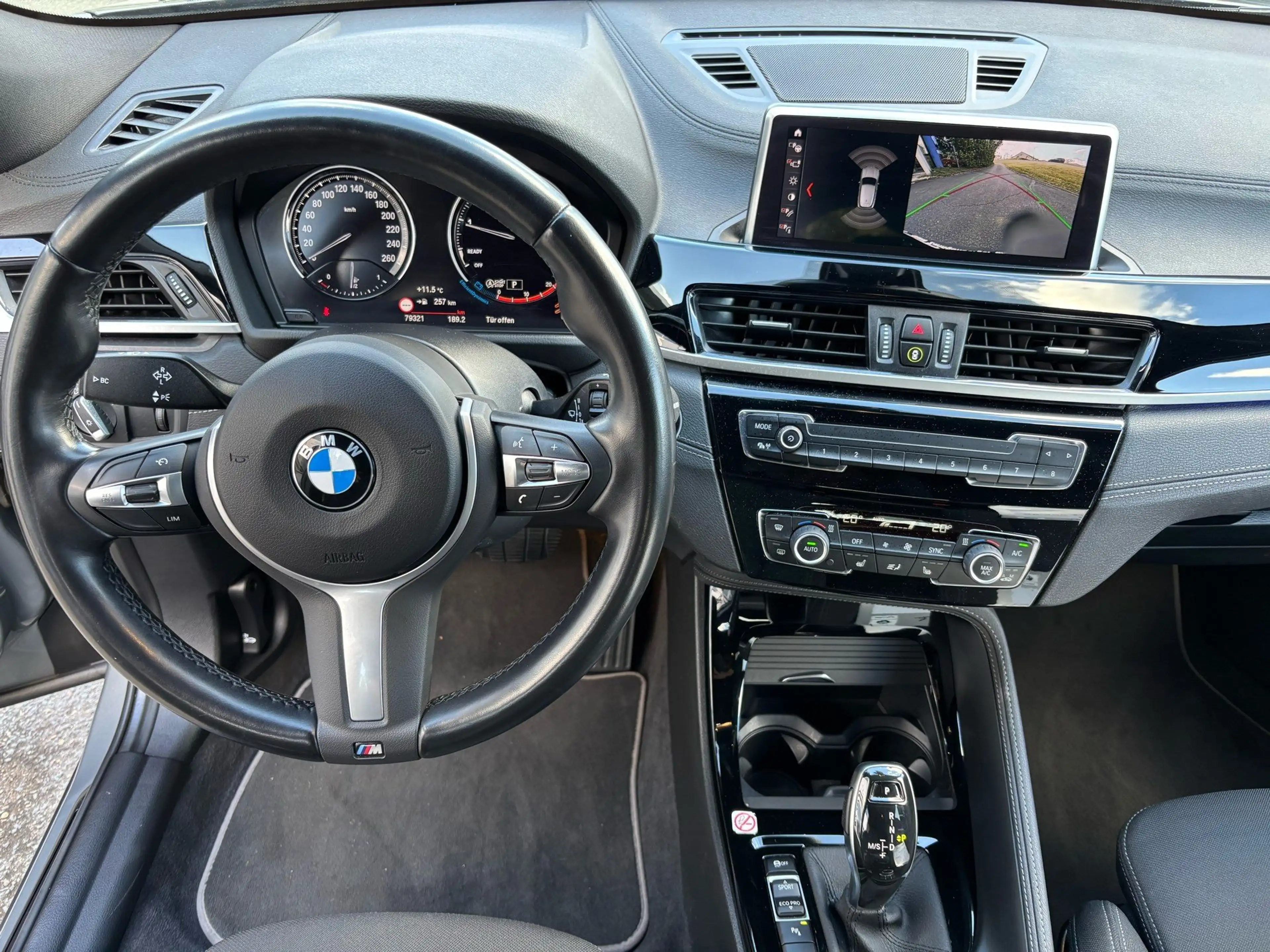 BMW X2 sDrive18i Automatik, Sitzhzg. RFK NAVI HiFi — photo 5