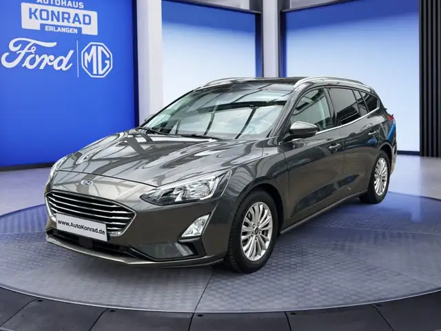 Ford Focus main image
