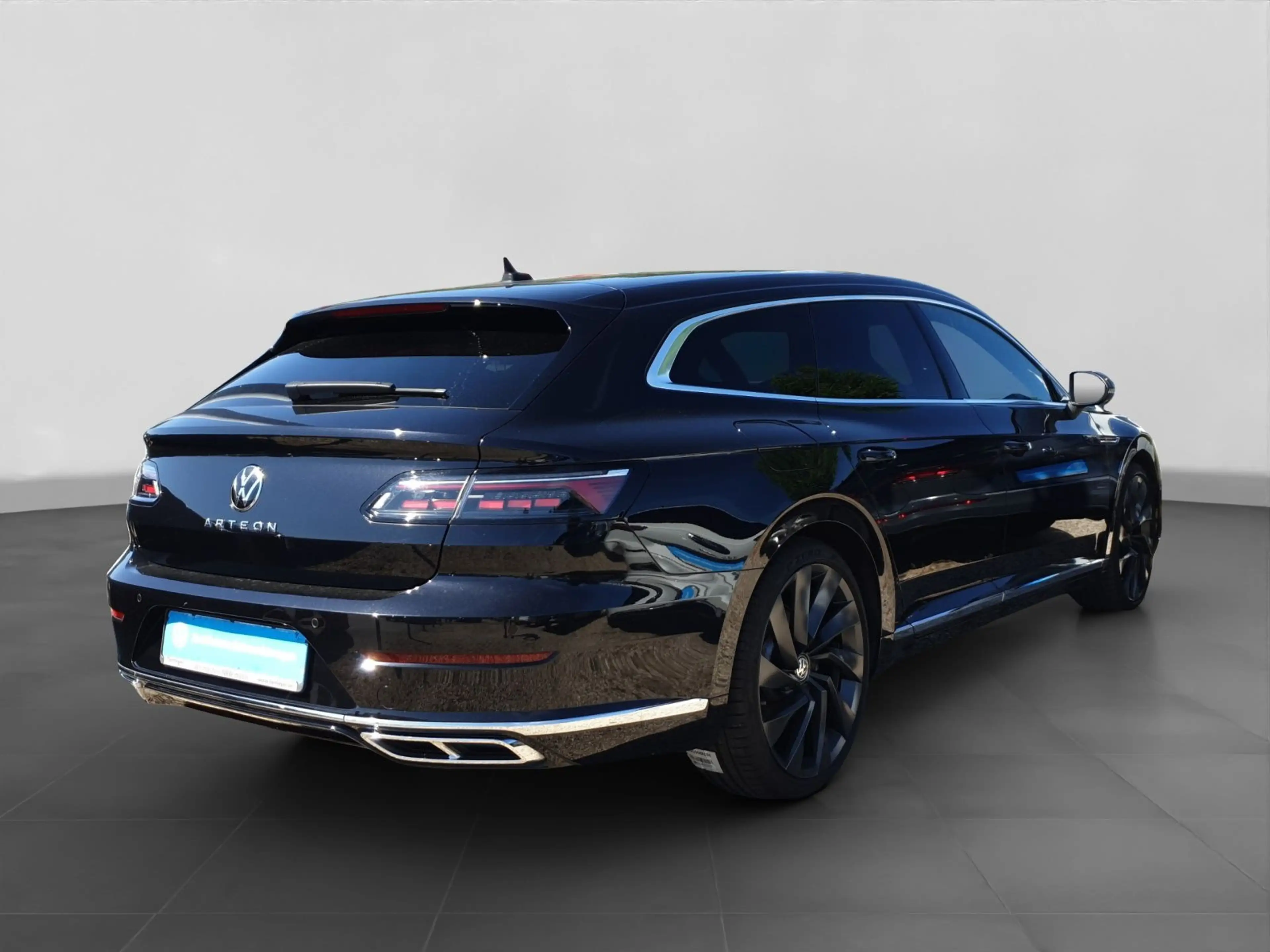 Volkswagen Arteon 2.0 TDI R-LINE DCC PANO — photo 3
