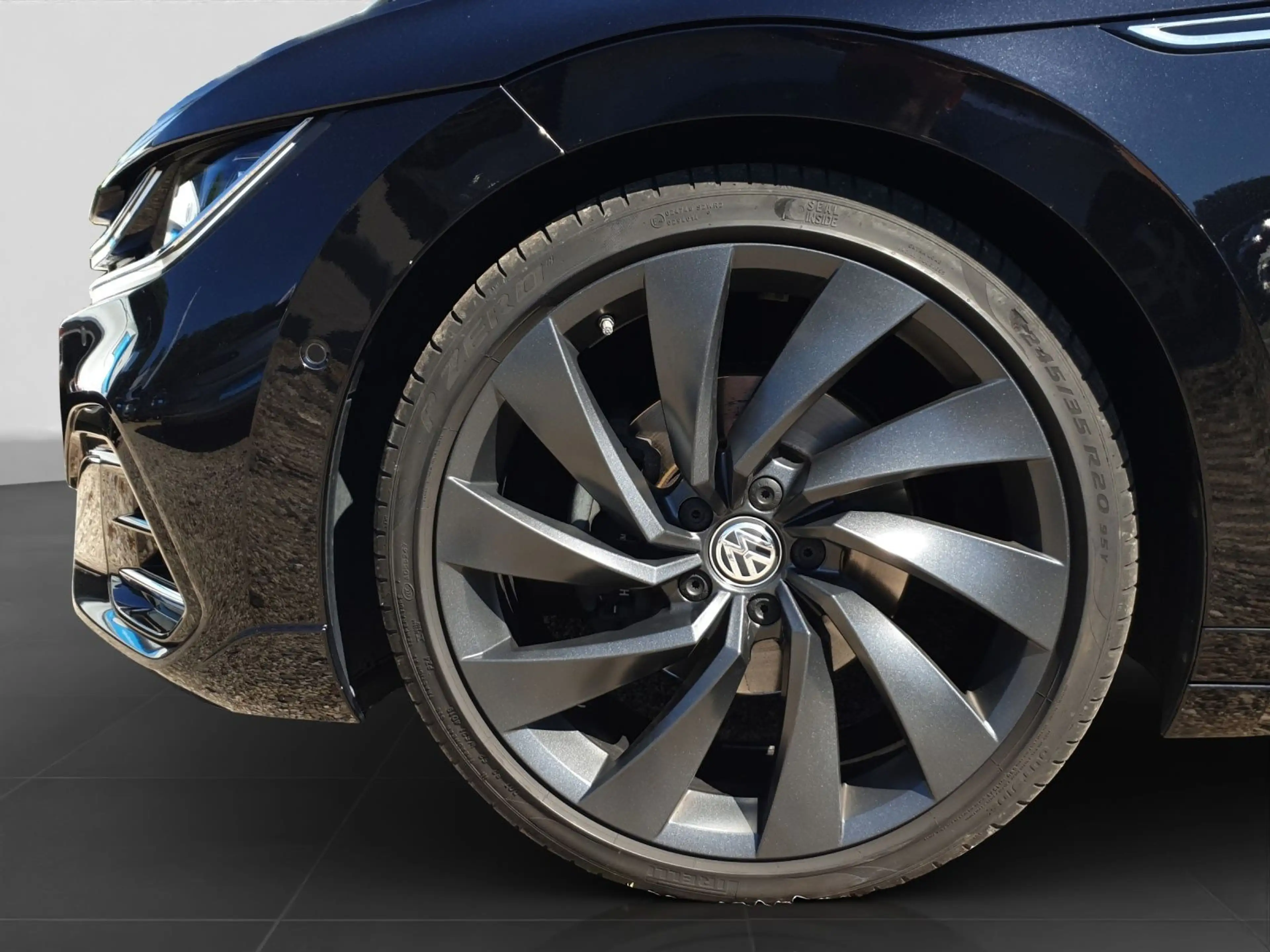 Volkswagen Arteon 2.0 TDI R-LINE DCC PANO — photo 7