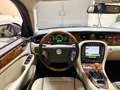 Jaguar XJ Bi-turbo 2.7D Sovereign Grey - thumbnail 8