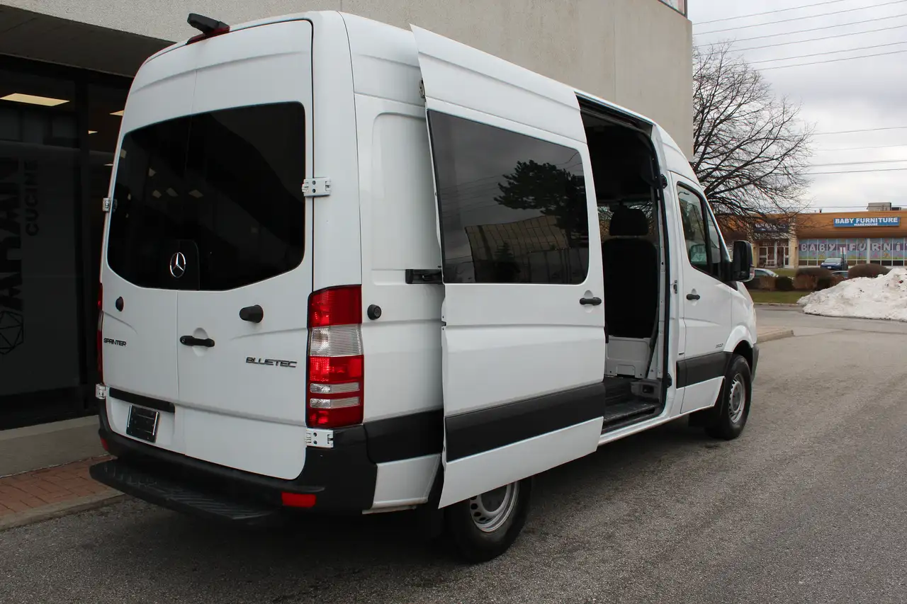 Mercedes-Benz Sprinter снимка Mercedes-Benz Sprinter