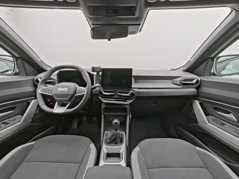 Dacia Bigster Journey mild hybrid 140 — photo 9