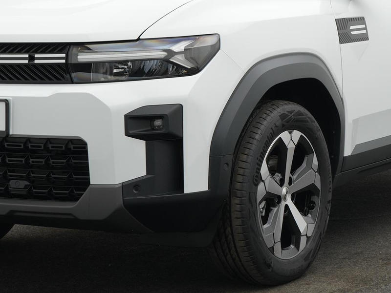 Dacia Bigster Journey mild hybrid 140 — photo 8