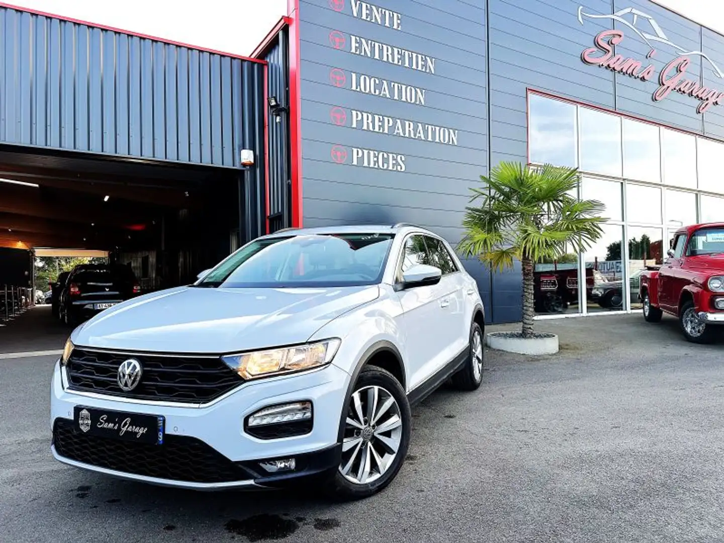 Volkswagen T-Roc 1.0 TSI 115ch Lounge Euro6d-T 2019 - 1