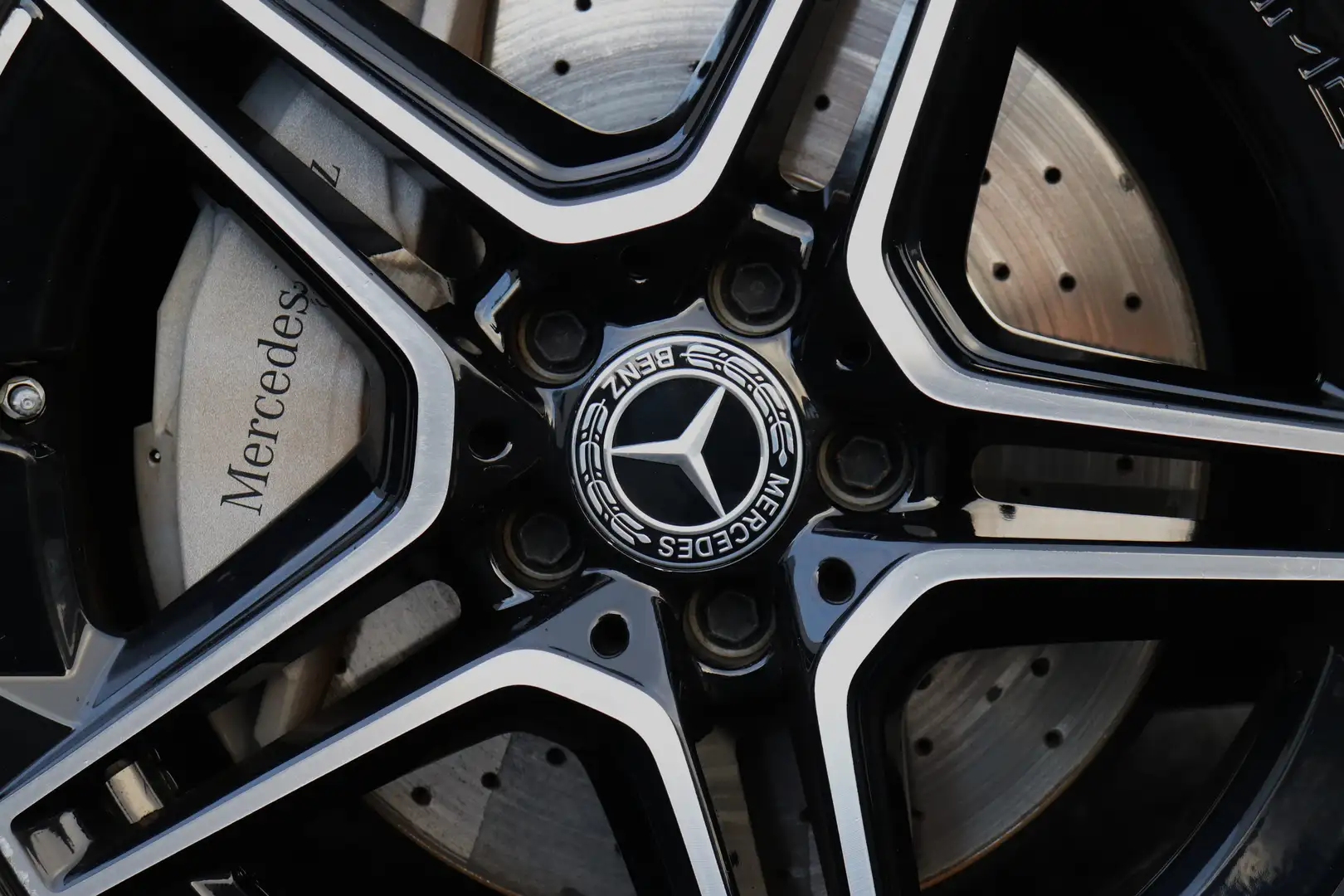 Mercedes-Benz C 300 e Estate Night Edition - Pano/Multibeam/BlindSpot Argent - 2