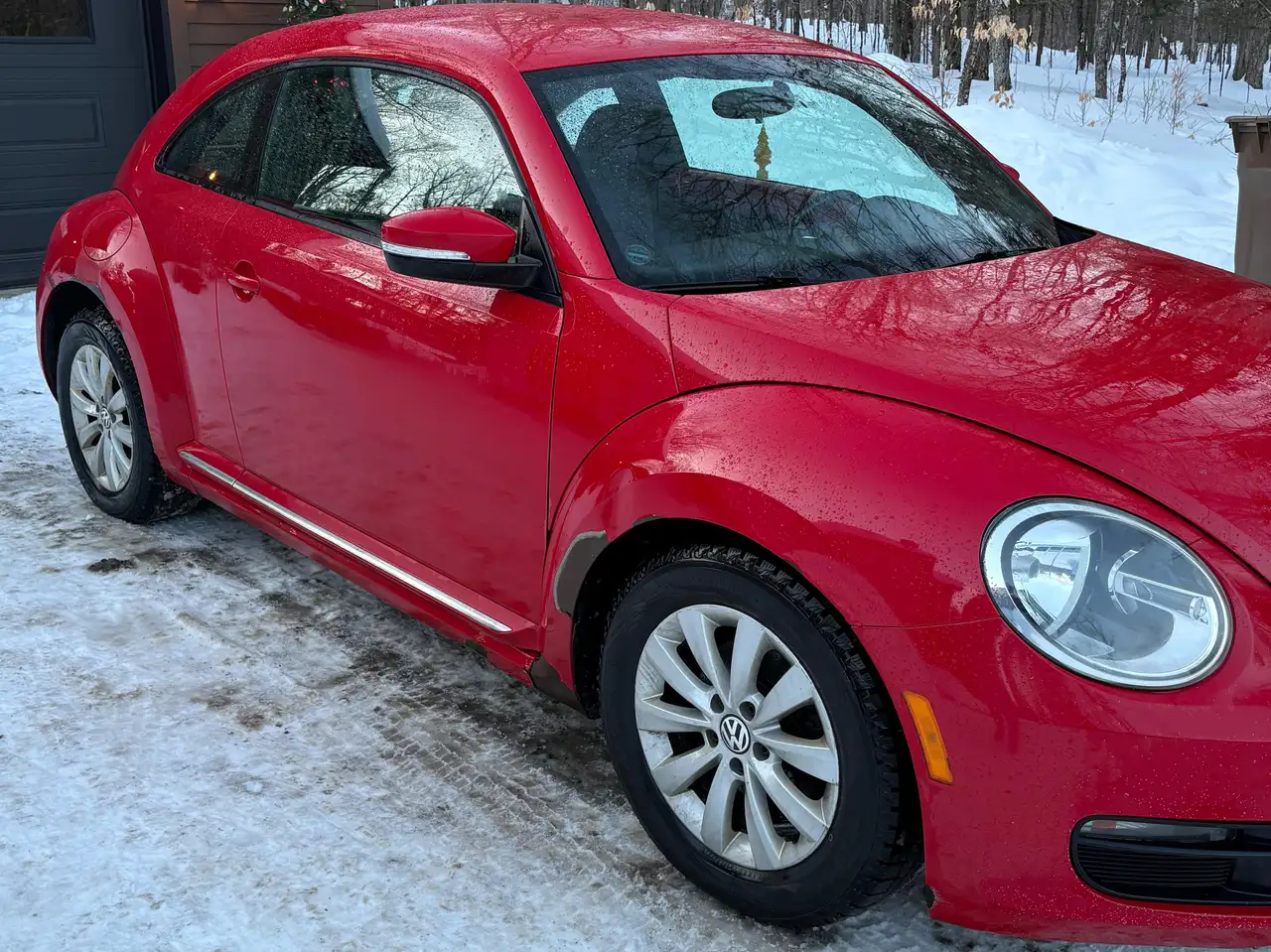 Volkswagen Beetle снимка Volkswagen Beetle