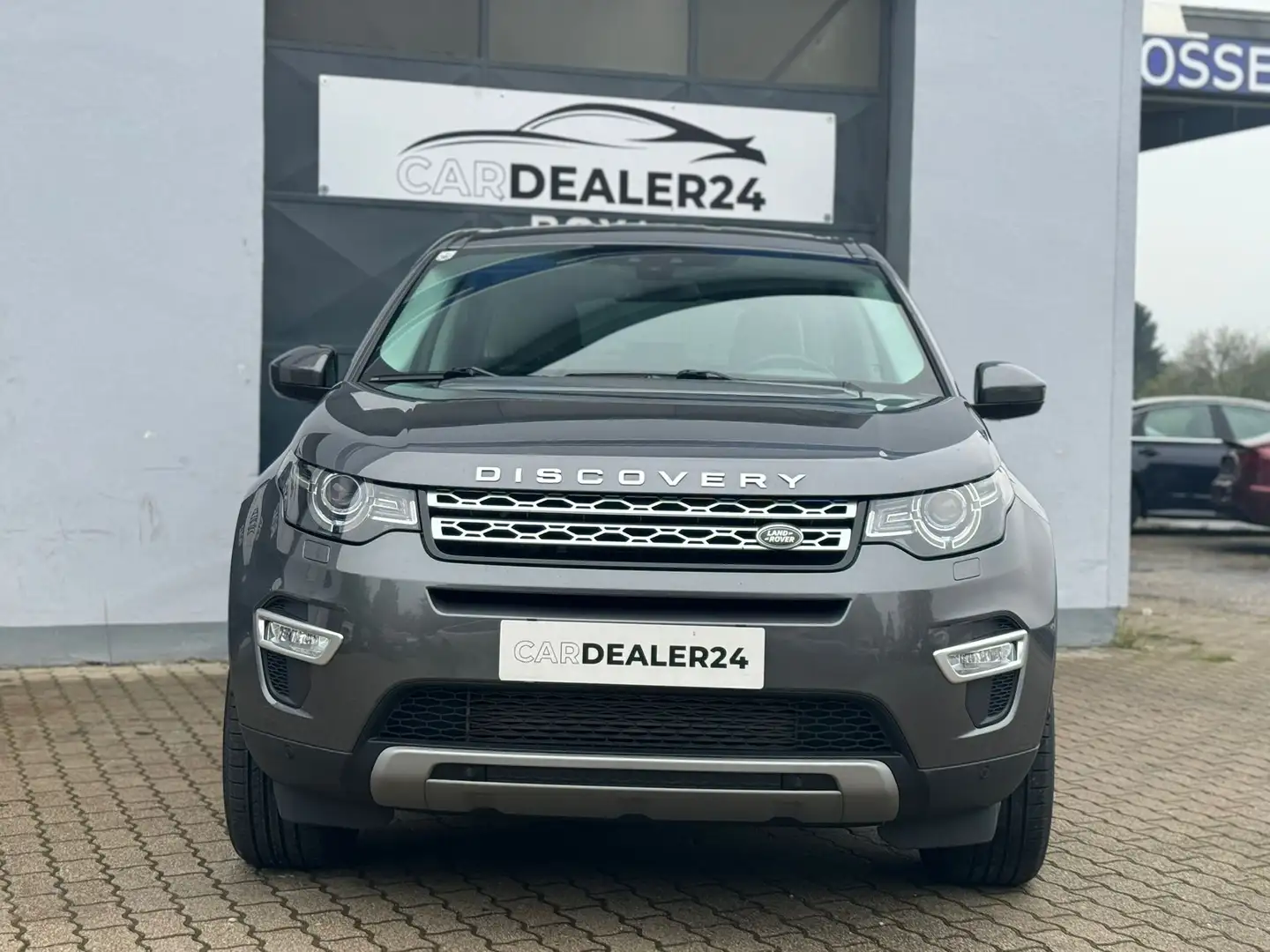 Land Rover Discovery Sport 2,2 HSE Luxury Gris - 1