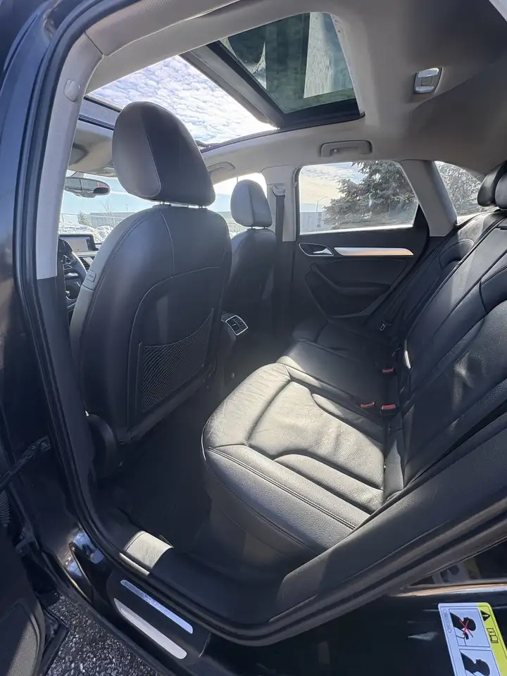 Audi Q3 снимка Audi Q3