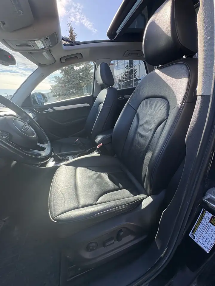 Audi Q3 снимка Audi Q3