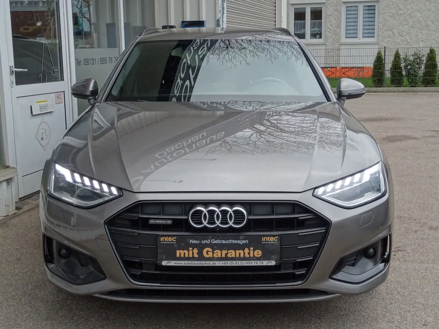 Audi A4 50 TDI Aut quattro Advanced Avant Navi Matrix Grau - 2