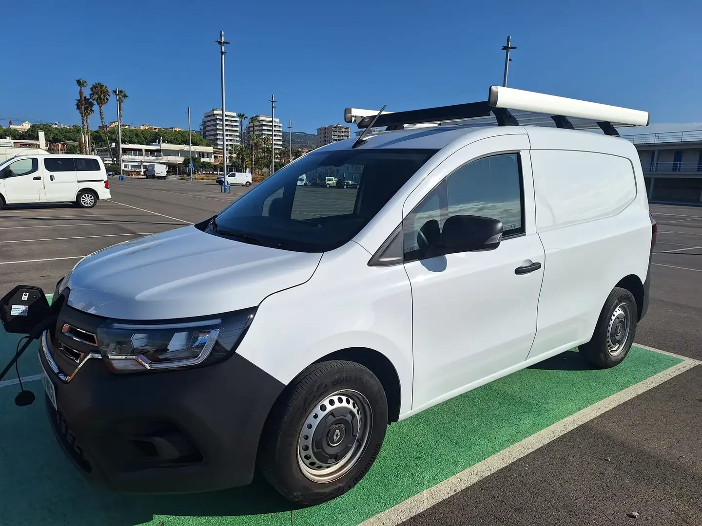 Renault Kangoo Kangoo Fg. E-Tech L1 Start EV45 90kW 22kWh Blanco - 1