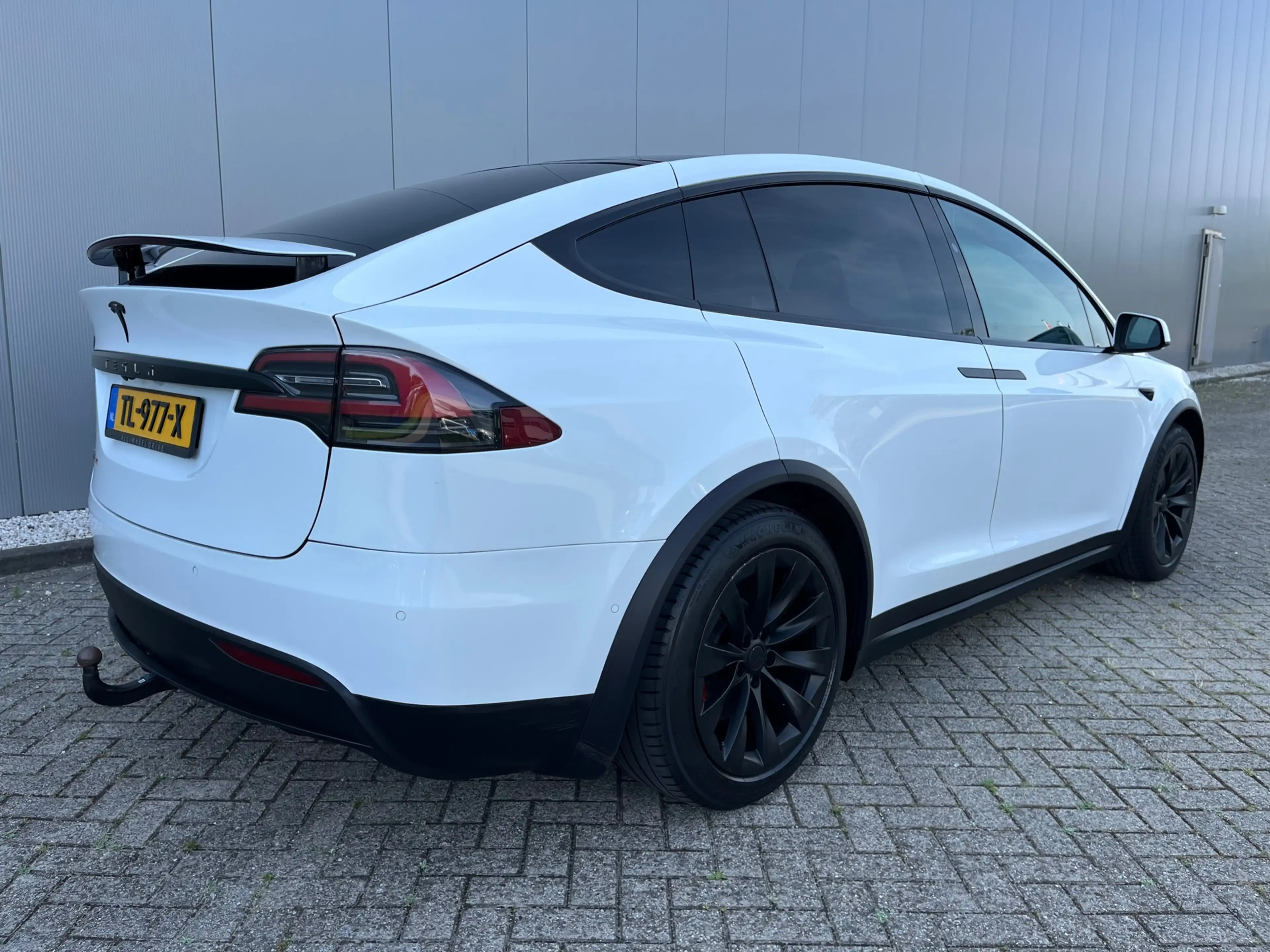 Tesla Model X 75D 7p AWD/ SOH 87% — photo 10