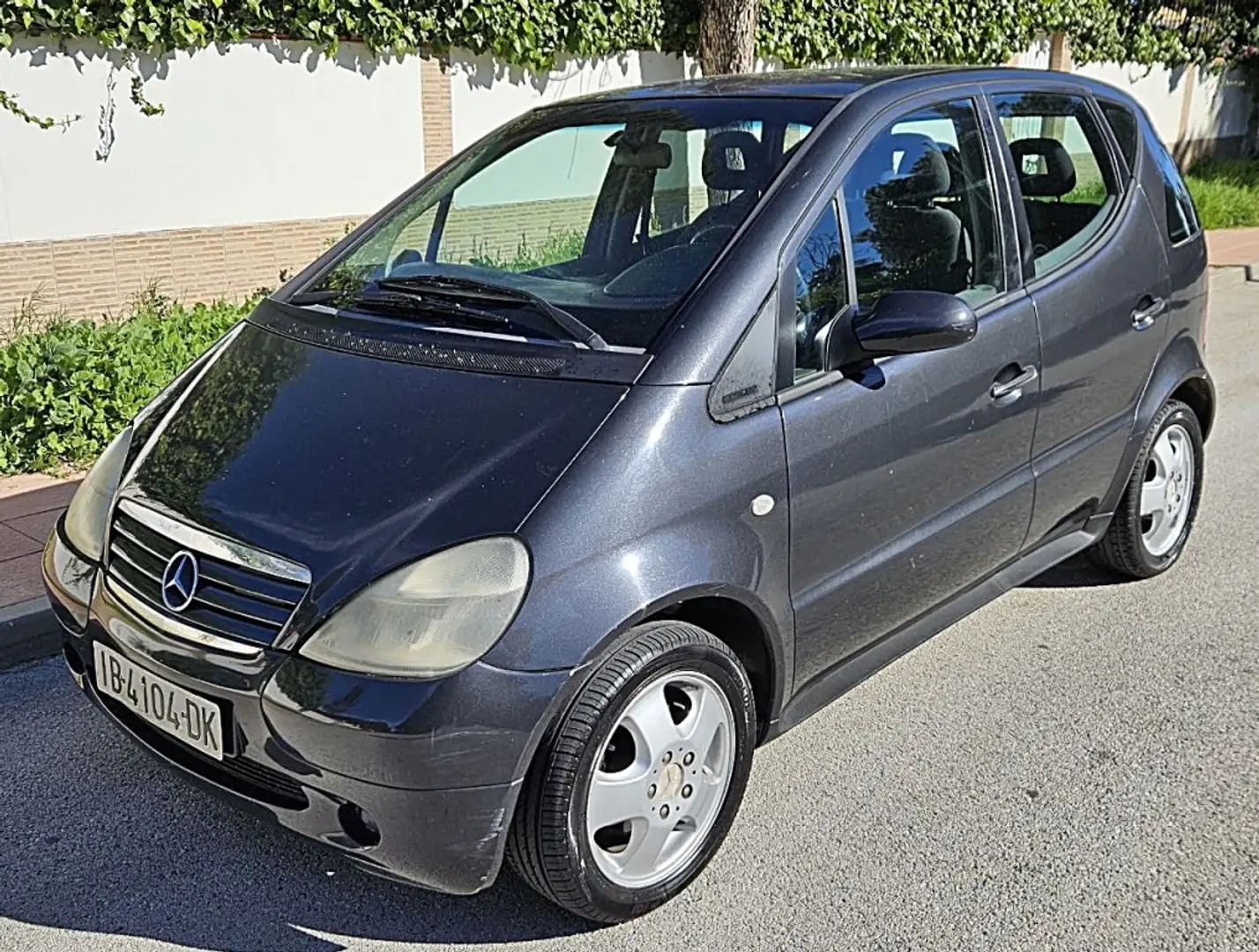 Mercedes-Benz A 160 160CDI Elegance Gris - 1