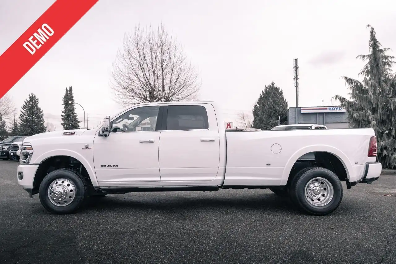 RAM 3500 снимка RAM 3500