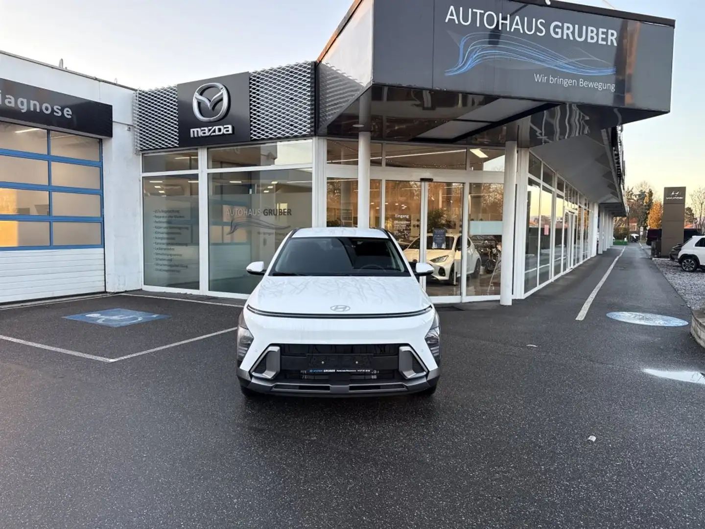 Hyundai KONA (SX2) GO Plus 1.0 T-GDI 2WD k6bu1-OP6 Weiß - 1