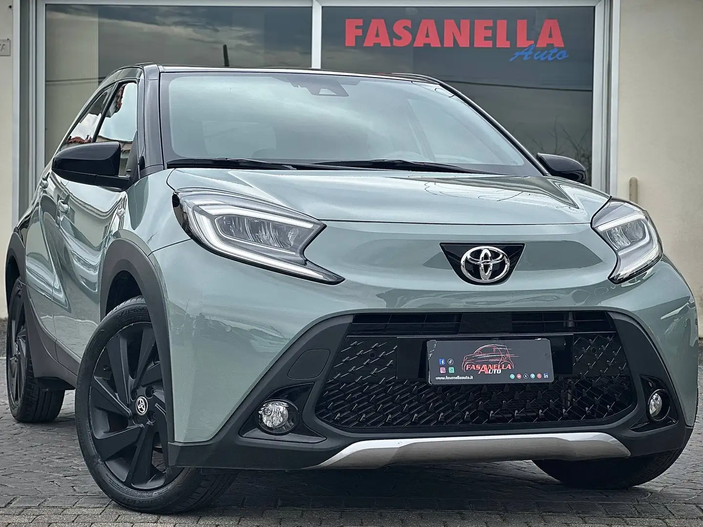 Toyota Aygo X Air X 1.0 Lounge Air 72cv s-cvt - NO VINCOLI - 1