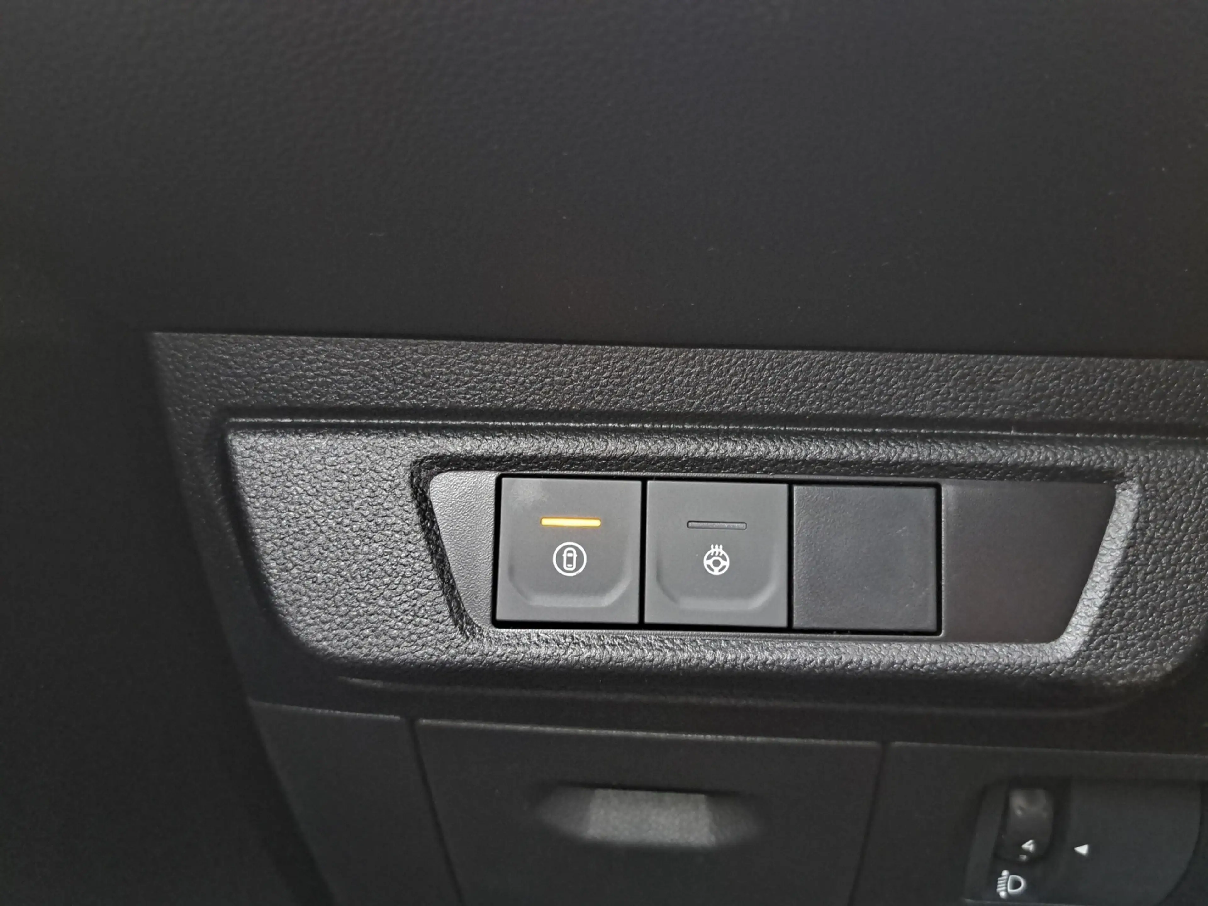 Dacia Jogger Journey TCe 110 — photo 14