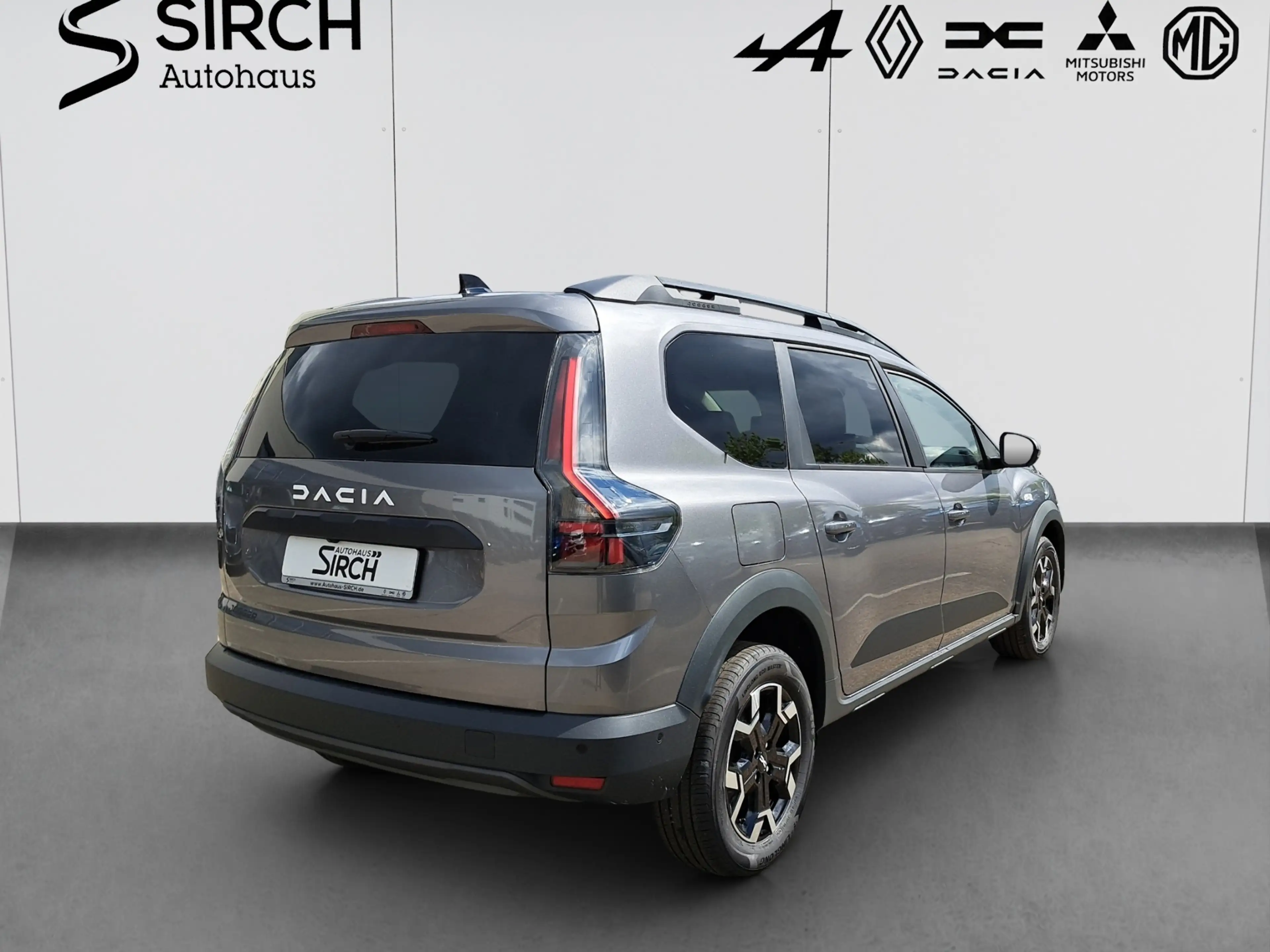 Dacia Jogger Journey TCe 110 — photo 4
