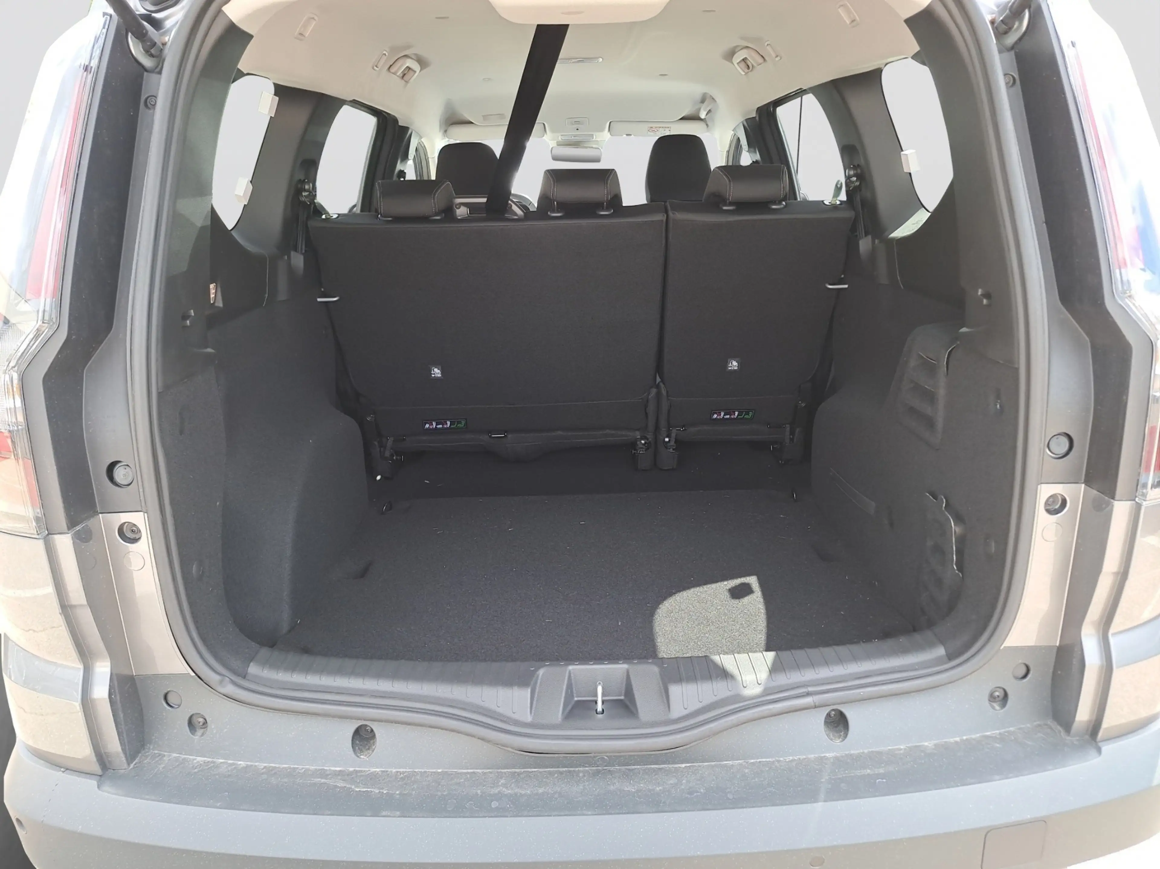 Dacia Jogger Journey TCe 110 — photo 12