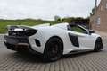 McLaren 675LT Spider 675 ch 13.000 km !! Garantie Mclaren !! bijela - thumbnail 2