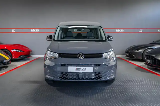 Volkswagen Caddy view 4
