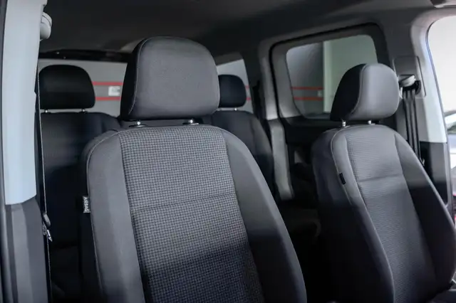 Volkswagen Caddy view 13