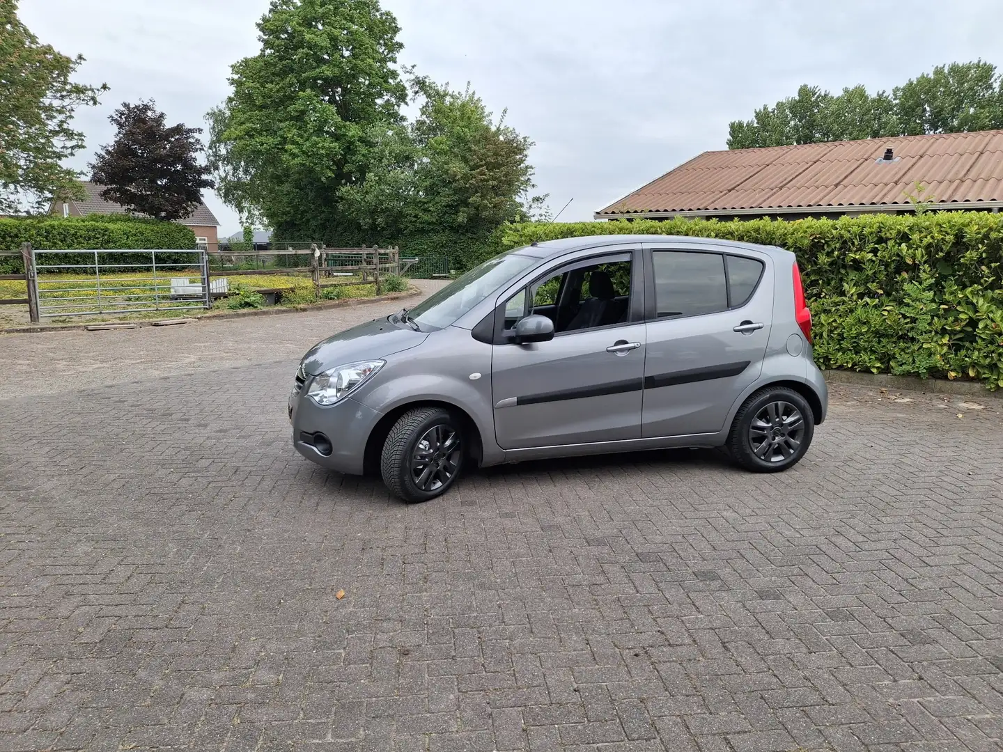 Opel Agila 1.0 ecoFLEX Start/Stop Edition - 1