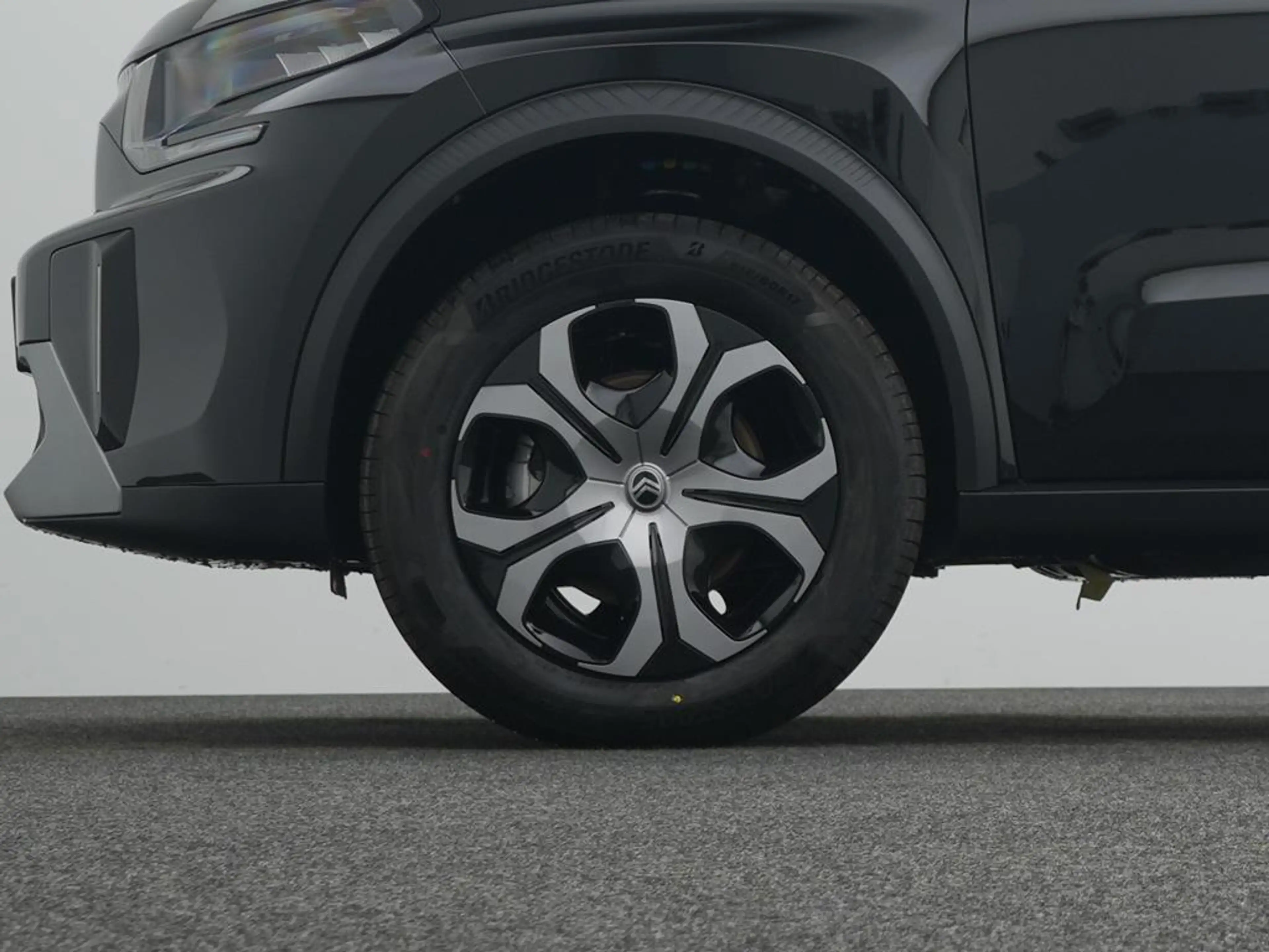 Citroen C3 Aircross Hybrid 145 ë-DSC6 Plus — photo 9