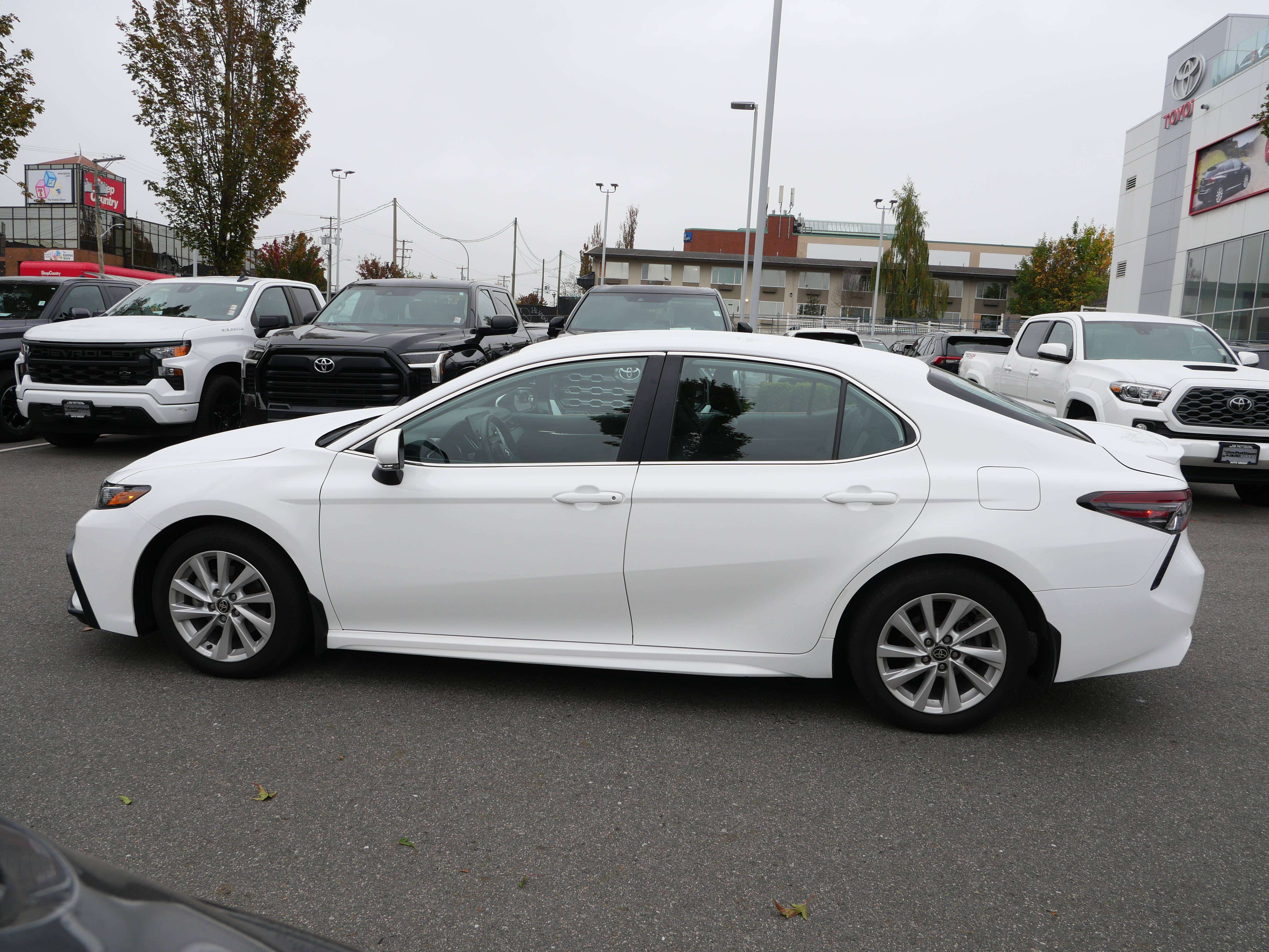 2024 Toyota Camry Sedan