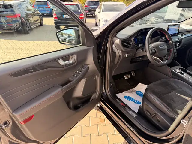 Ford Kuga view 8