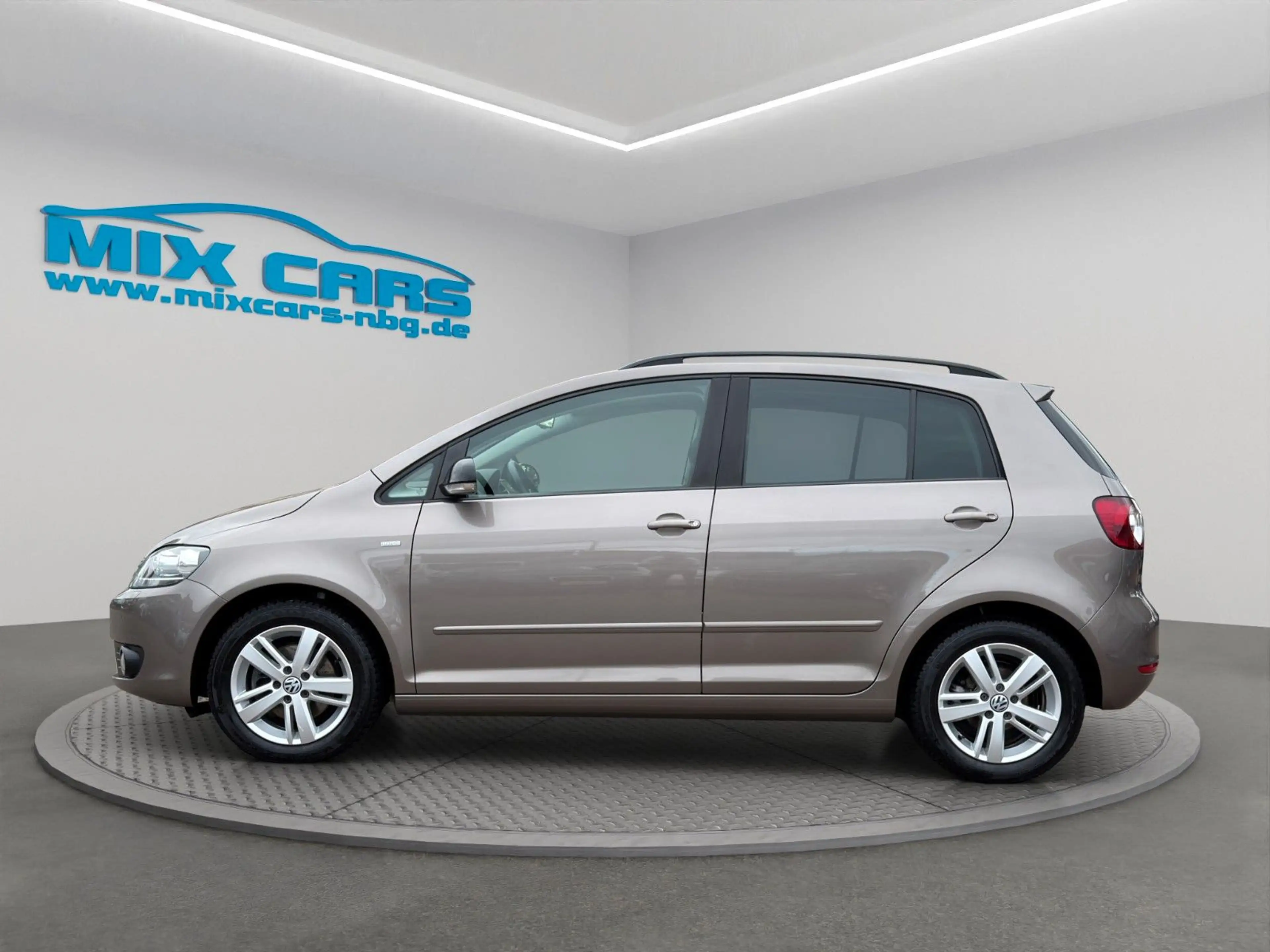 Volkswagen Golf Plus VI 1.4 TSI Match *DSG*SHZ*XENON*EU5 — photo 6