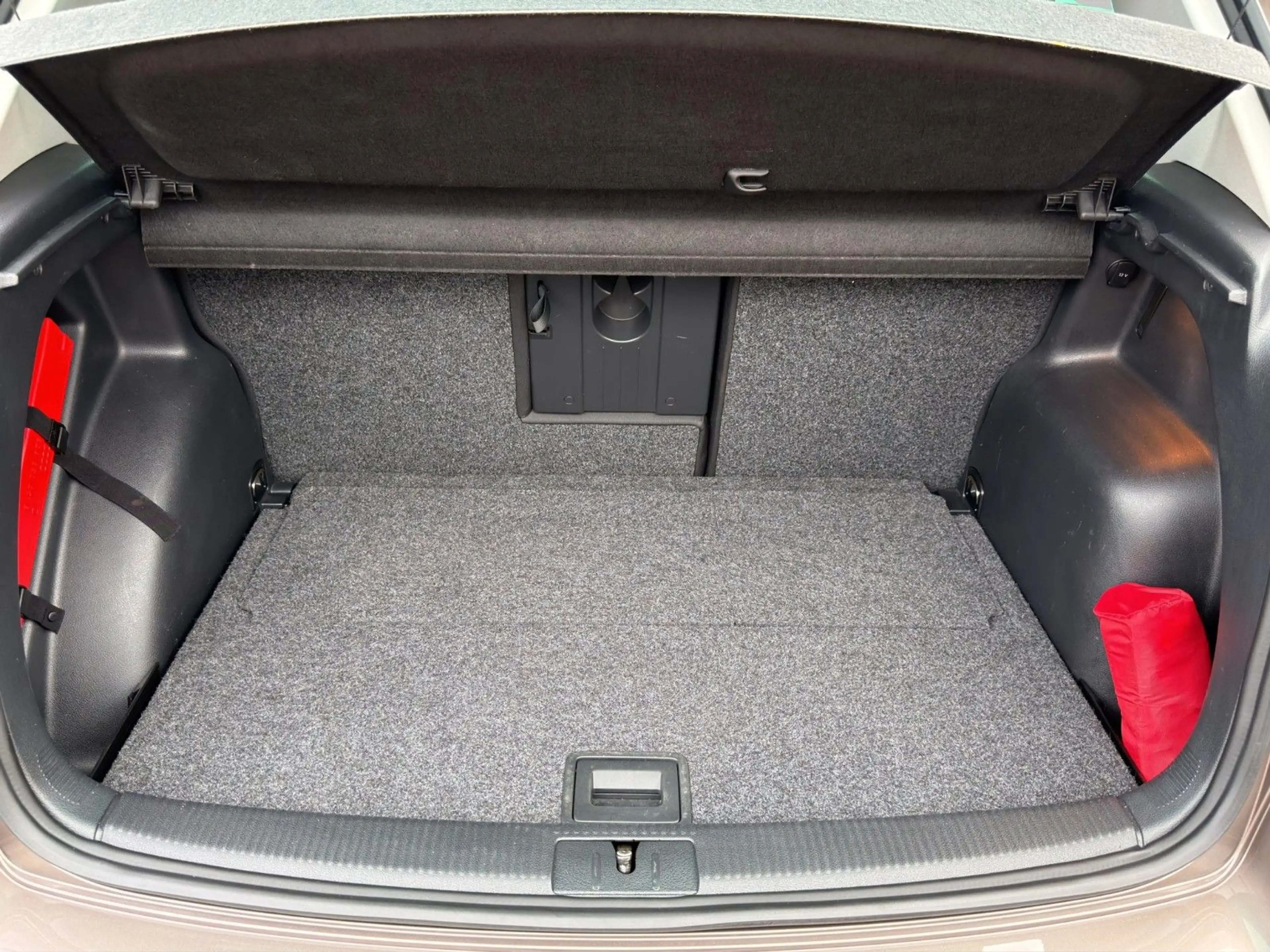 Volkswagen Golf Plus VI 1.4 TSI Match *DSG*SHZ*XENON*EU5 — photo 9