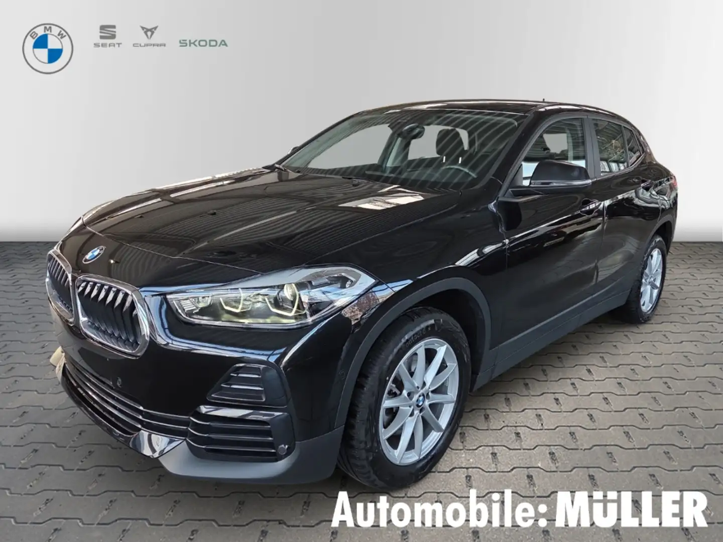 BMW X2 sDrive 18 i Navi LED El. Heckklappe Mehrzonenklima Schwarz - 1
