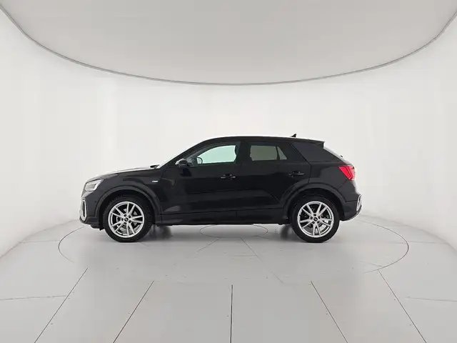 Audi Q2 view 2